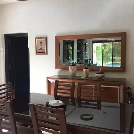 Magnifique Villa Avec Piscine Chauffee Que Pour Famille Marakeş Dış mekan fotoğraf