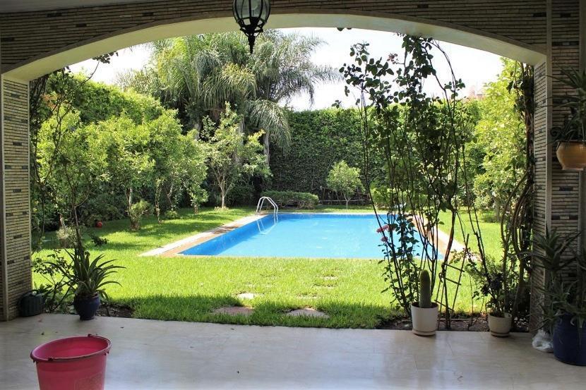 Magnifique Villa Avec Piscine Chauffee Que Pour Famille Marakeş Dış mekan fotoğraf